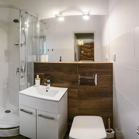 度假居 Letniskowy Nad Jeziorem