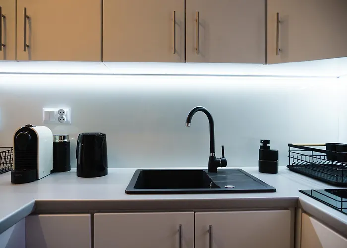 Letniskowy Nad Jeziorem 別荘 Sławica