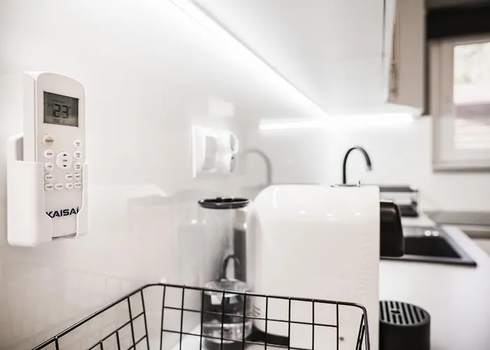 Letniskowy Nad Jeziorem בית נופש Slawica